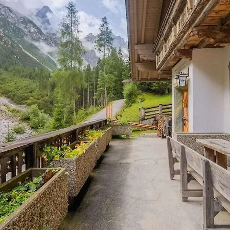 Amazing Chalet With Sauna Up To 15 Guests ניוסטיפט אים סטובאיטל